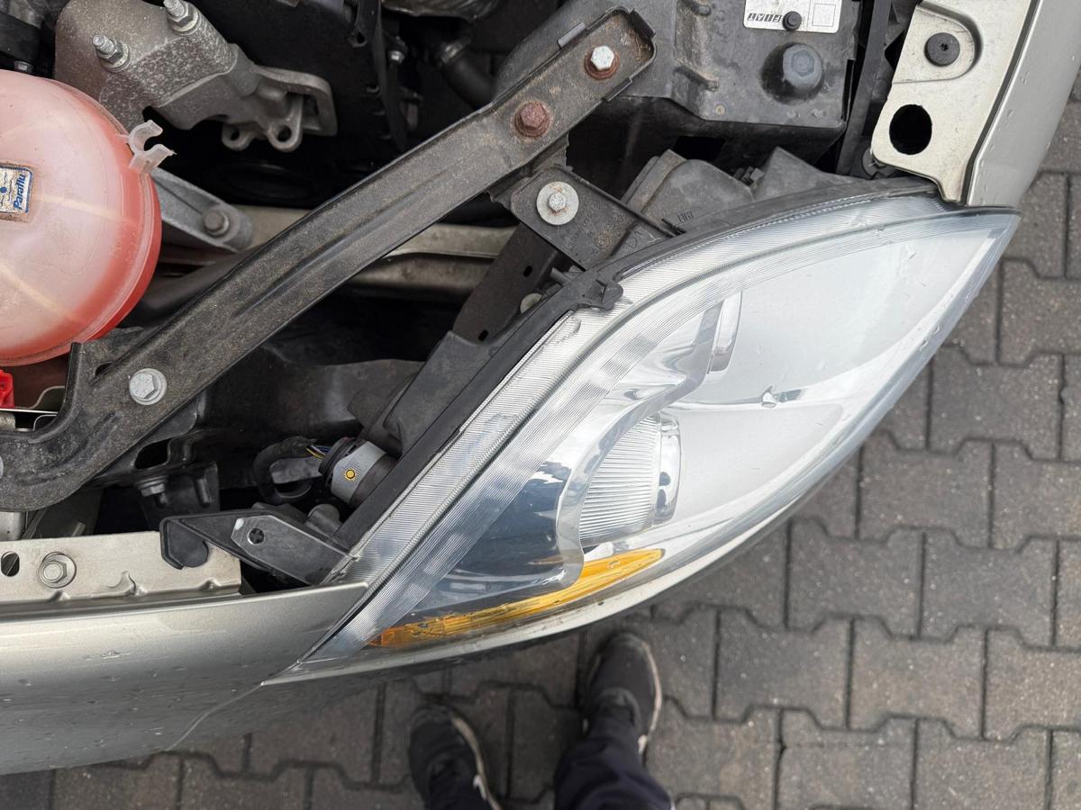 Fiat Bravo 198 original Scheinwerfer rechts Halogen 51757534 BJ07